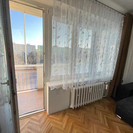Apartman Jnj Velkomoravska 奥洛穆茨 外观 照片